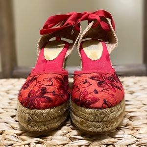 Elena Solano 100% silk Red embroidered espadrilles